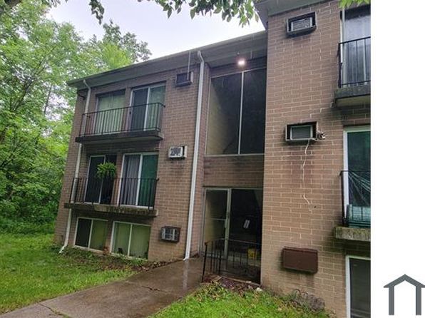 725 E Waterloo Rd APT A