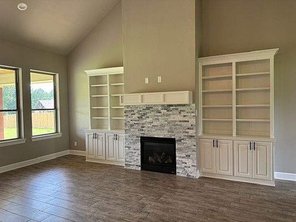 2nd image of 130 Eagles Perch Ct