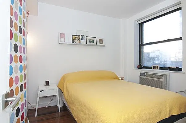 Sold by Akam Sales and Brokerage | media 6