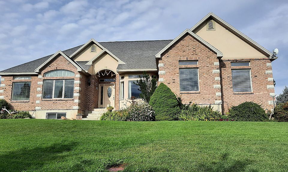 Front of House Entry