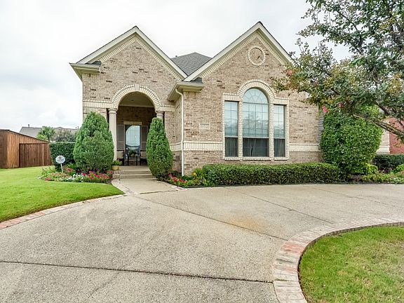 2nd image of 652 Sword Bridge Dr