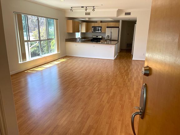 Entry into same unit on lower floor