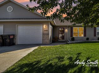 11952 Bush Ct, Holland, MI 49424