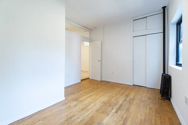 Rented by Compass | media 8