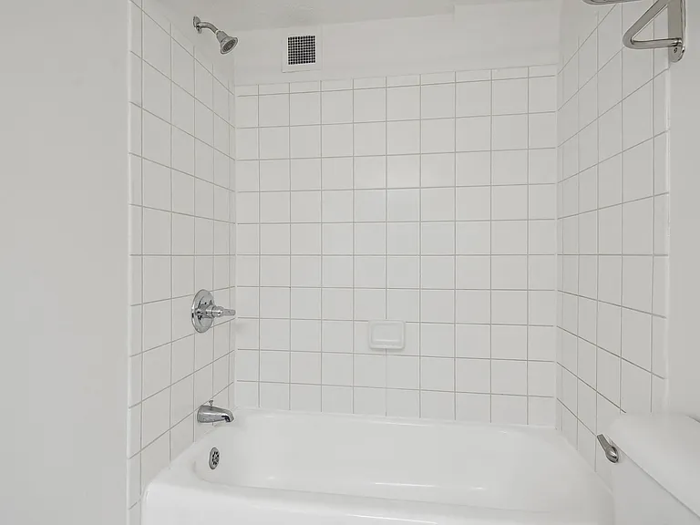 Broadstone Van Dorn — Photo 33