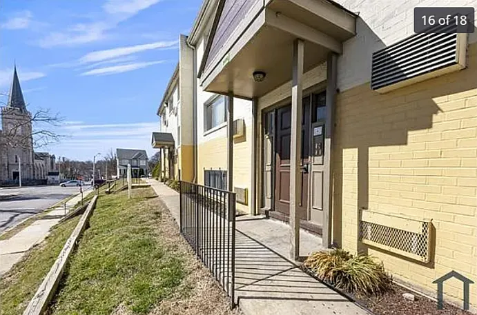 3400 Alto Rd #2 — Photo 16