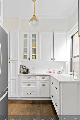 Sold by Compass | media 18