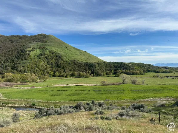 4250 E Cub River Rd, Preston, ID 83263