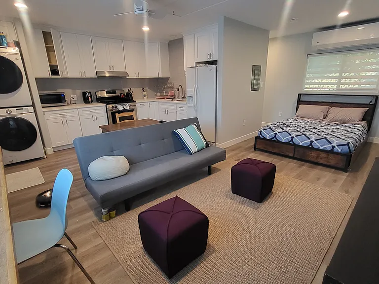 2050 Lomita Park Pl #A — Photo 7