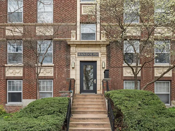 321 Belt Ave APT 401, Saint Louis, MO 63112