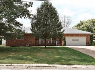 5530 Longbrook Rd, Lorain, OH 44053