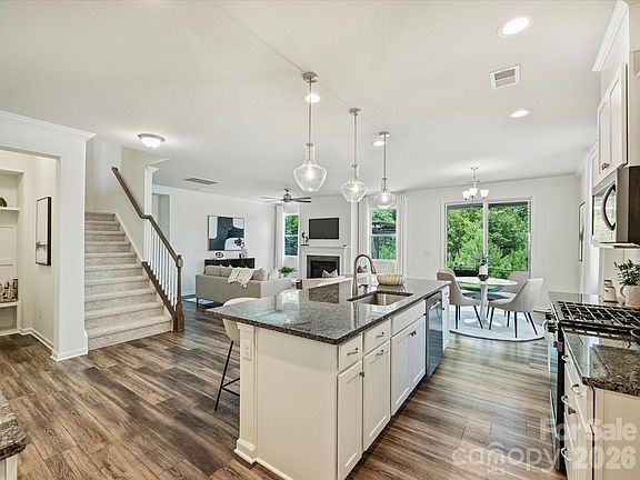 5th image of 19214 Hawk Haven Ln