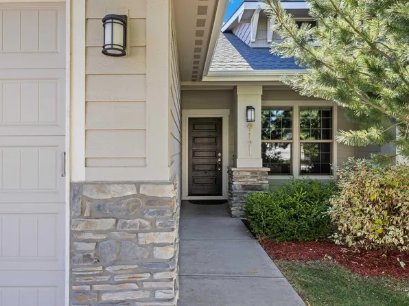 9171 W Thor Dr, Boise, ID 83709