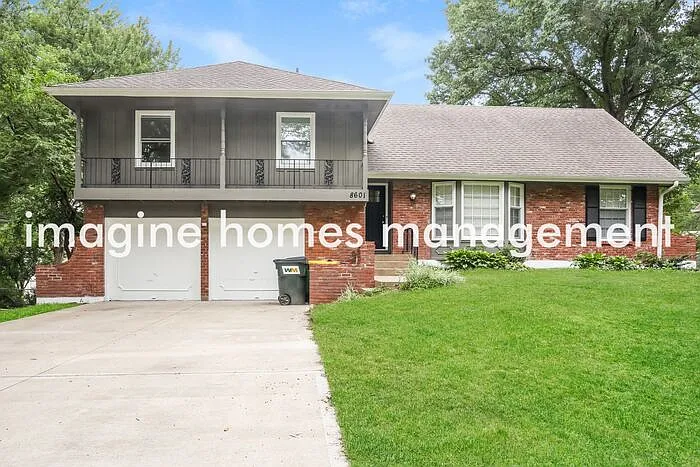 8601 W 88th Ter