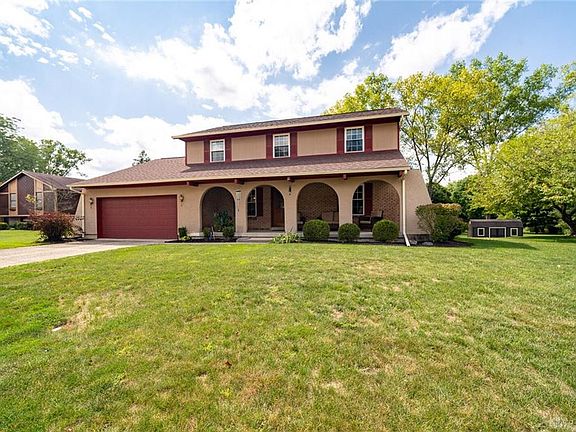 3rd image of 6751 Oak Field Dr