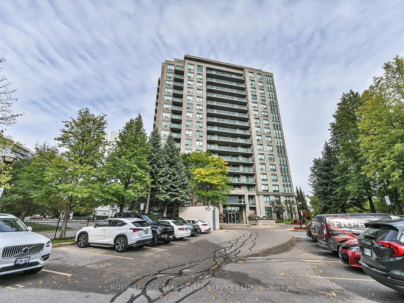 3 bed, $2,850 — Photo 3