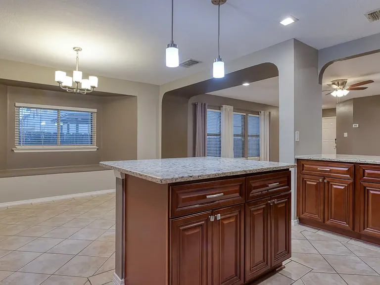 8335 Bent Meadow Dr #BENTMEADOW8335 — Photo 10