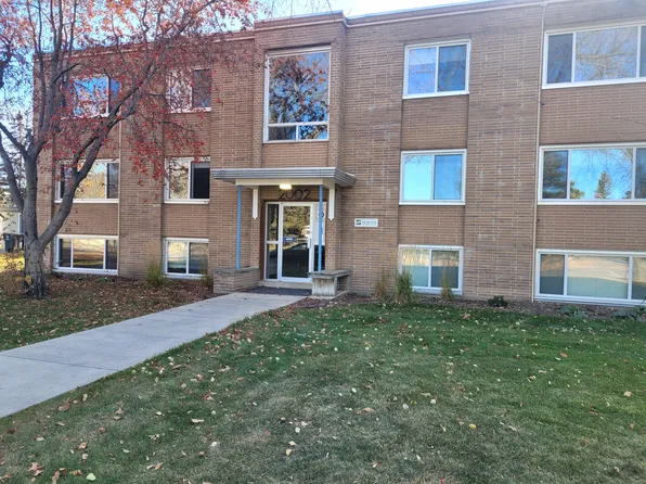 2002 Main St, Saskatoon, SK S7H 0L8