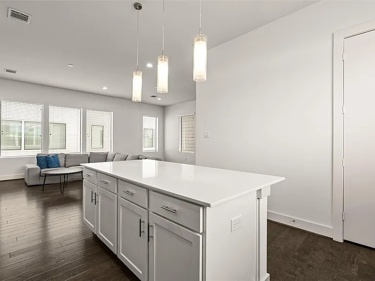 9609 Marlive Ln #B — Photo 15