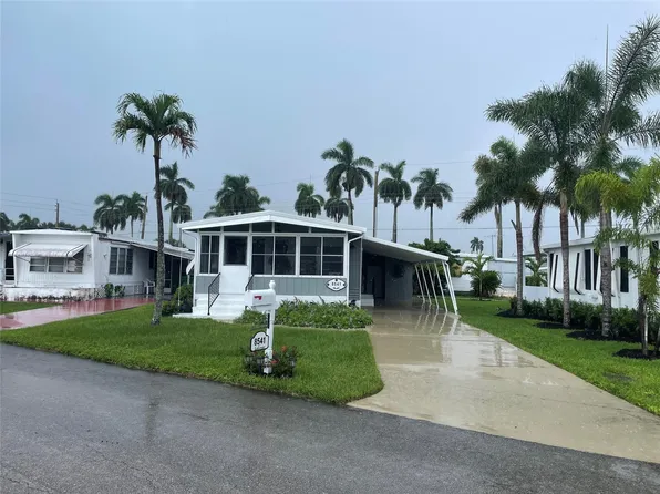 8541 SW 18th Court, Davie, FL 33324