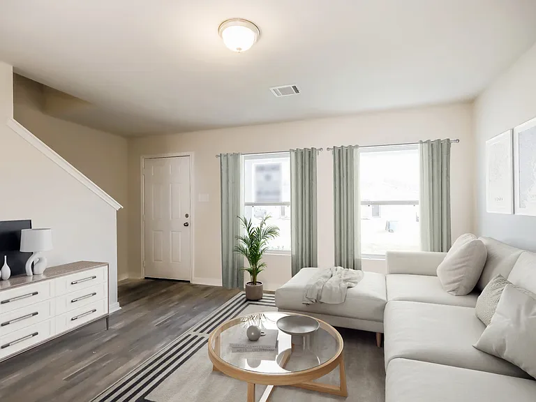 15673 Del Norte Dr — Photo 3