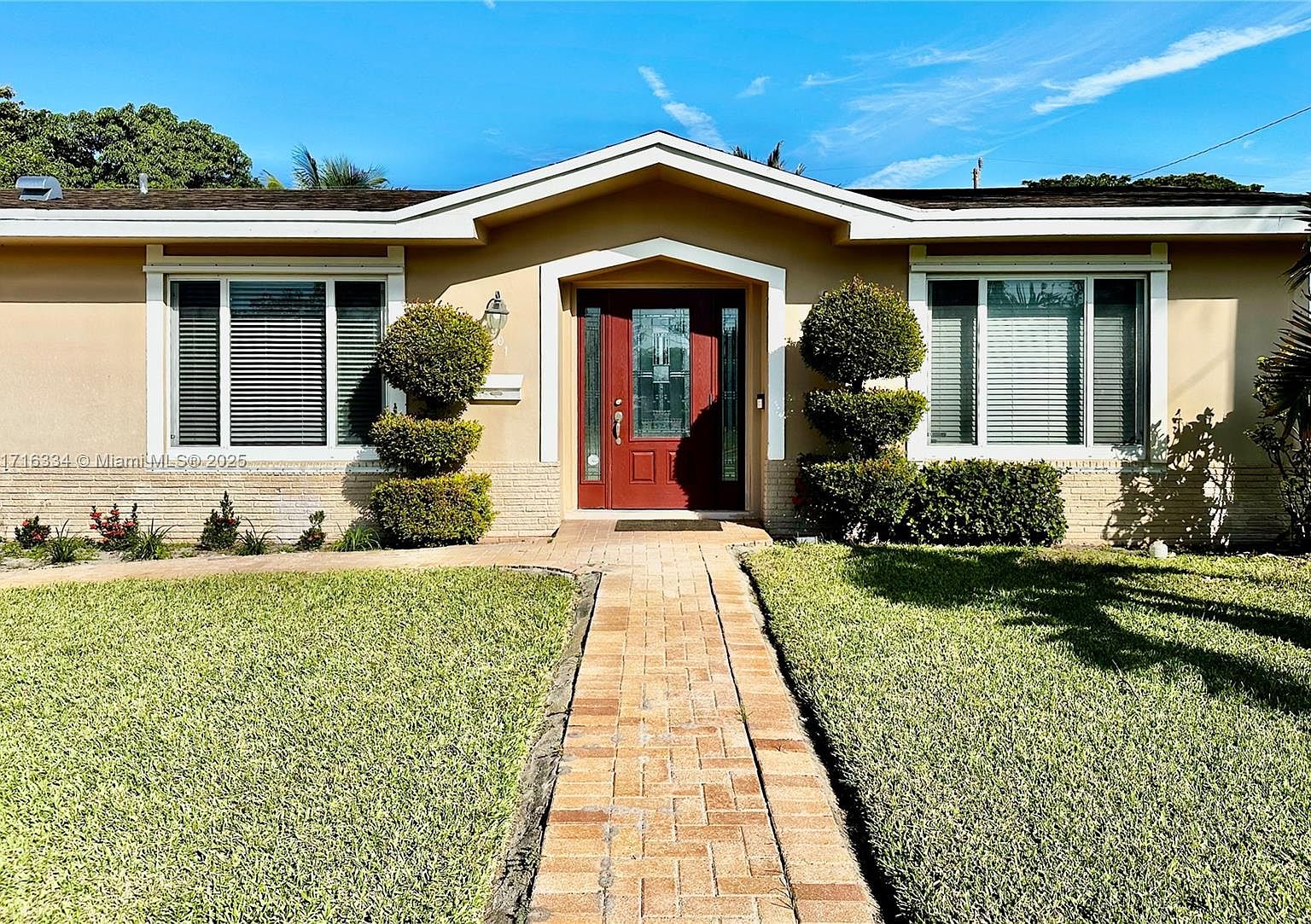 house リスト ① 16301 Waycross Dr, Biloxi, MS 39532 | Zillow