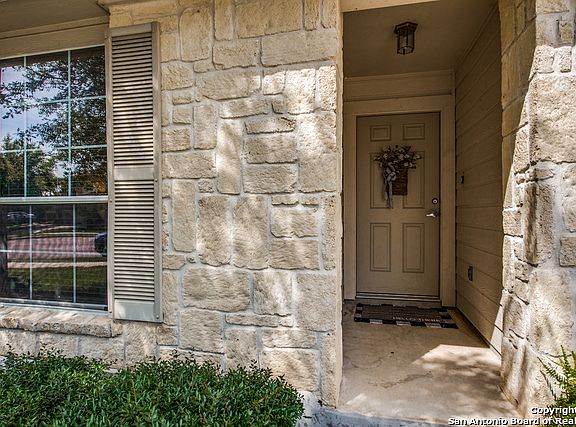 2nd image of 314 Ibis Falls Dr