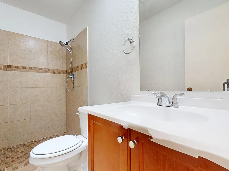 6925 Escondido Dr #B — Photo 17