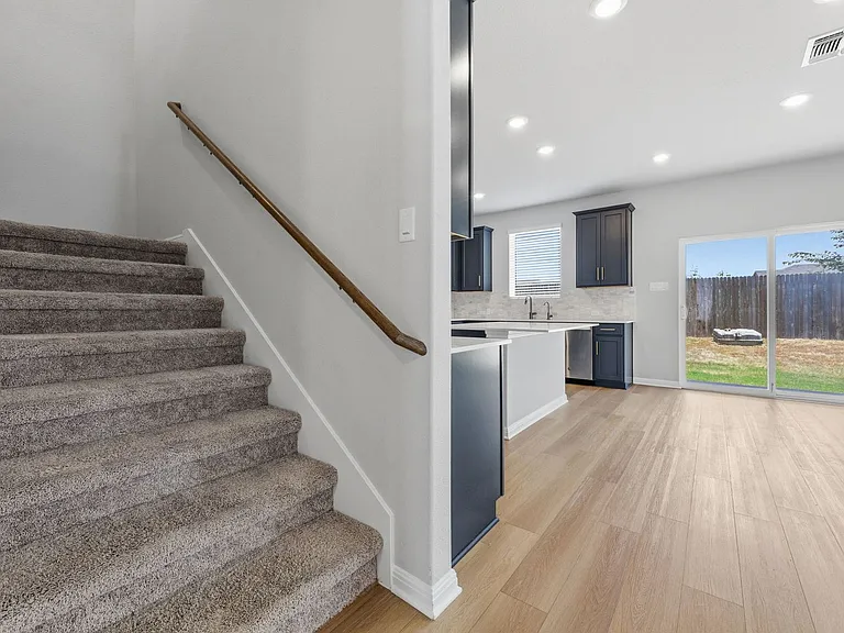 905 Palo Brea Loop — Photo 22