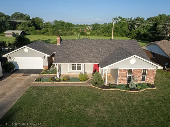 5101 S 94th St, Fort Smith, AR 72903