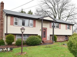 108 Chapman Rd, Stoughton, MA 02072