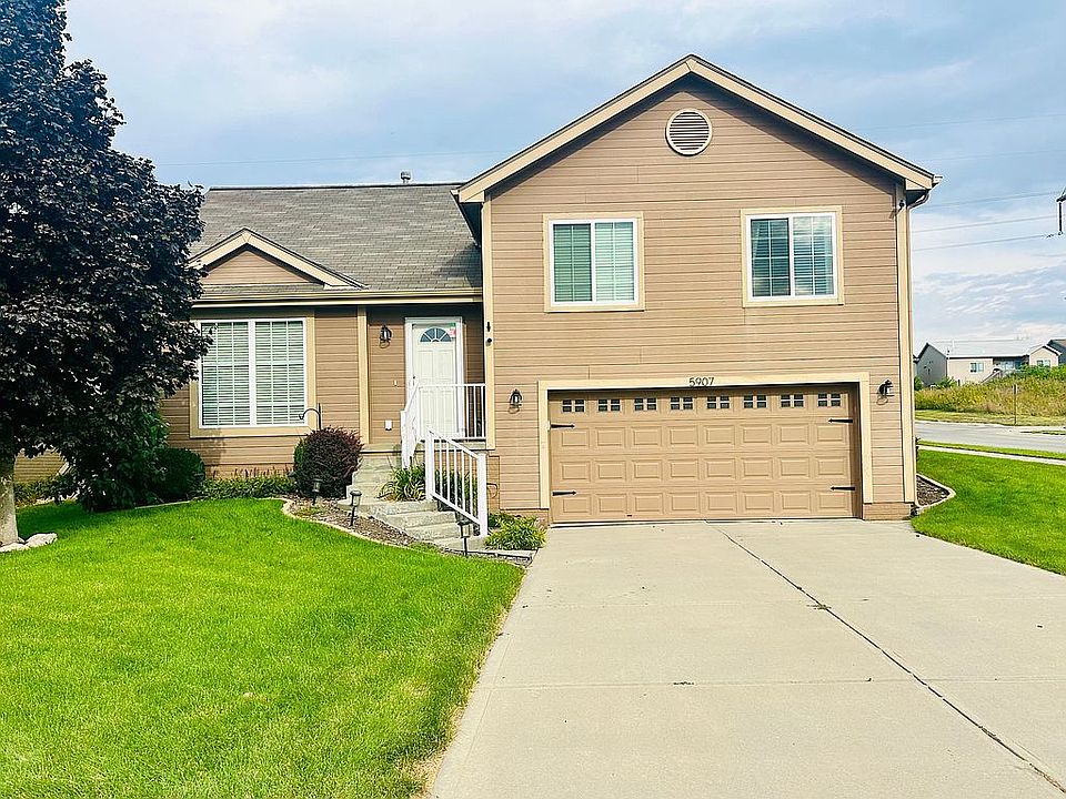 1st image of 5907 S 190th Ter