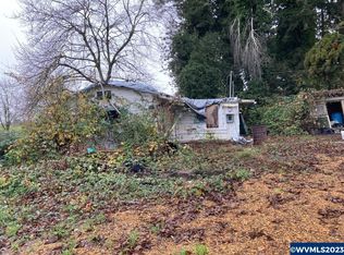 22832 River Rd NE, Saint Paul, OR 97137