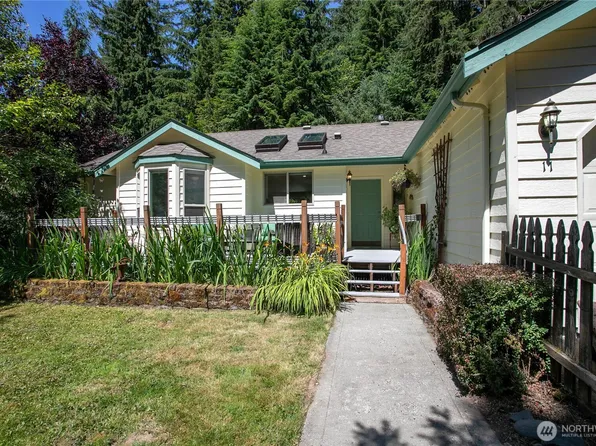 11 Whistling Swan Place, Bellingham, WA 98229