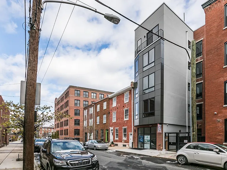 330 Cambridge St #2 — Photo 25