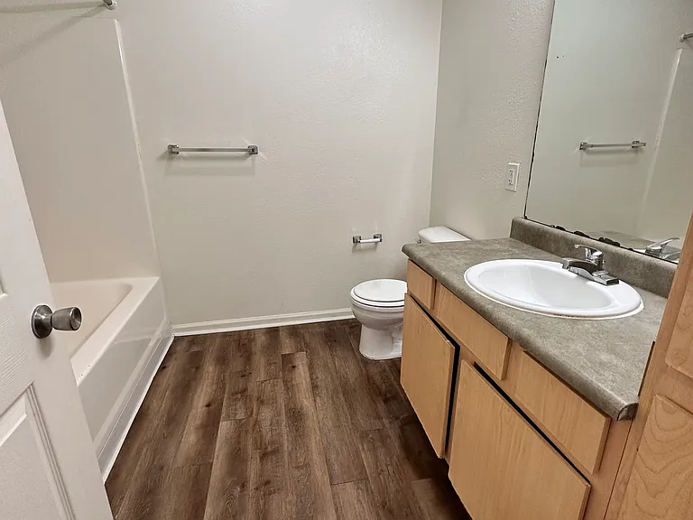 Northpark Apartments — Photo 40