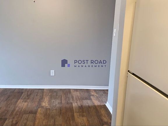 5th image of 585 W 27th St S APT 102