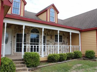 157 Lakeland Rd, Huntsville, TX 77320