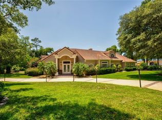 1416 Olympia Ave, Mount Dora, FL 32757