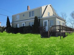 592 Brayton Point Rd, Somerset, MA 02725