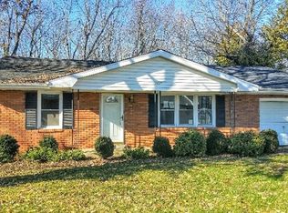 1825 Country Dr, Henderson, KY 42420