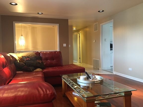 4th image of 1758 Kingston Cir