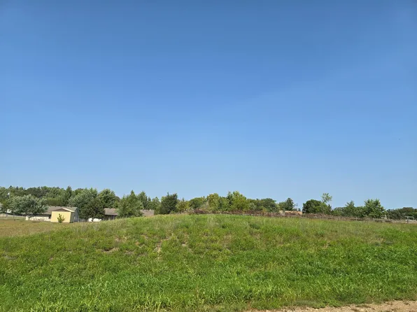 210 Eva St, Vergas, MN 56587