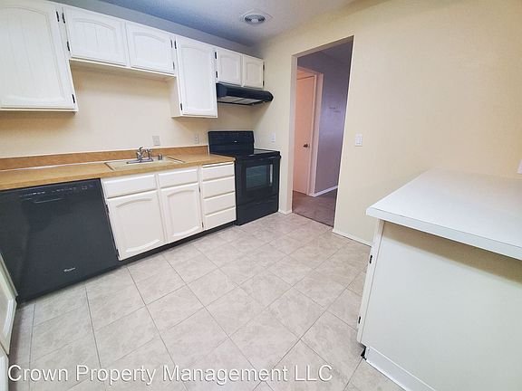 3rd image of 106 Craighill Ave