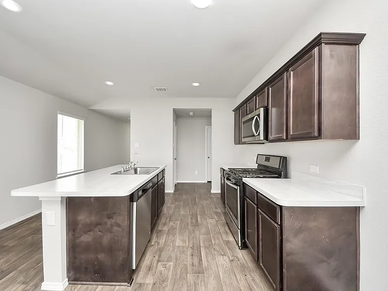 16916 Rich Pines Dr — Photo 6