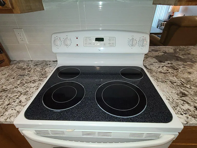 331 Wright St #201 — Photo 24