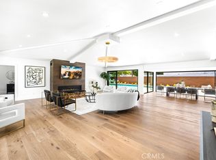 18823 La Amistad Pl, Tarzana, CA 91356