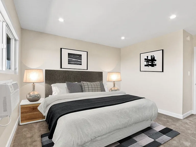 Sepulveda West Apartments — Photo 18