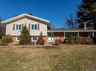 190 Payne Dr, Cheshire, CT 06410