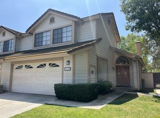 2162 Falcon Crest Dr, Riverside, CA 92506